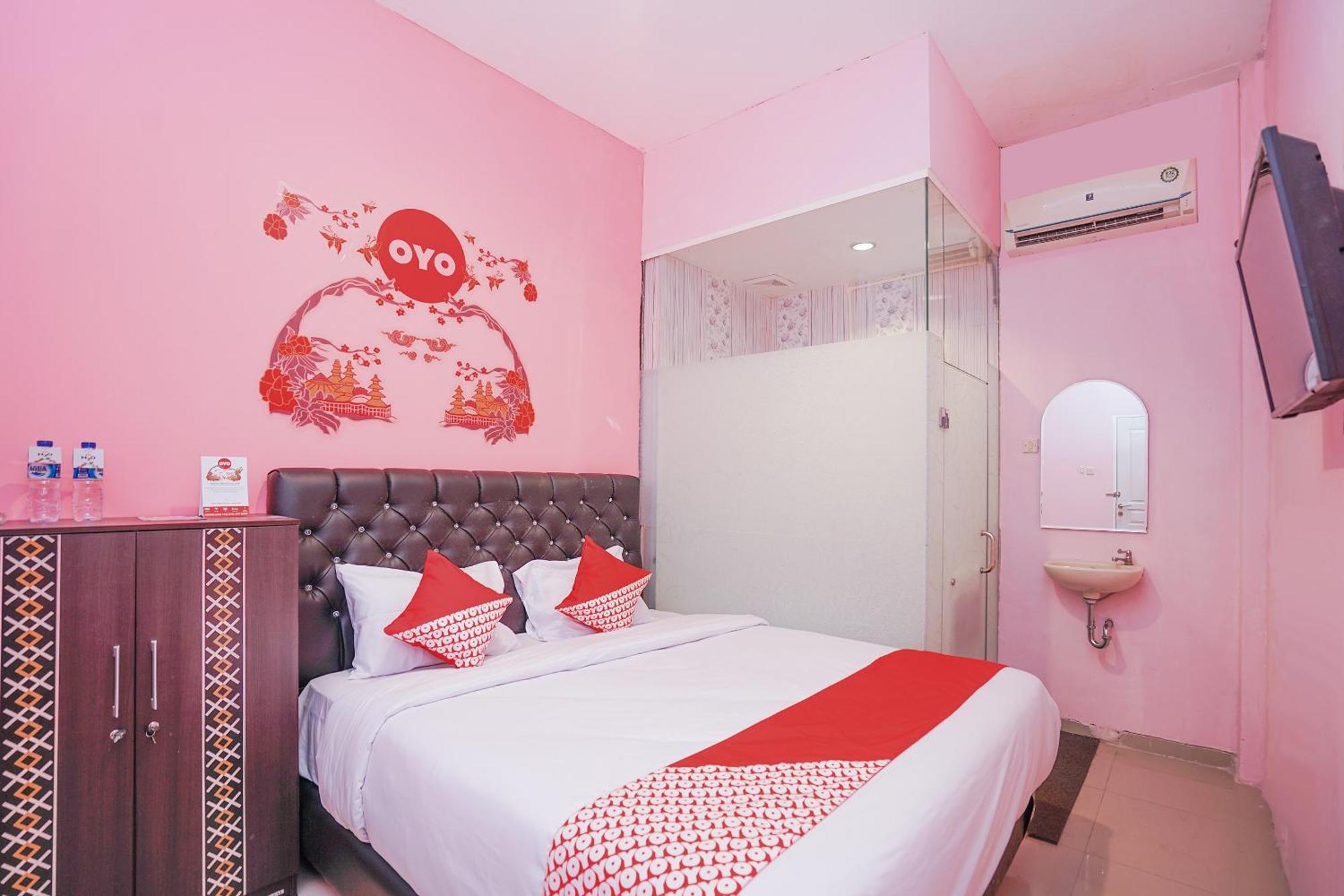 โอโย 223 เปงินาปัน นาบิลา ชาเรียะห์ Hotel Brebek ภายนอก รูปภาพ