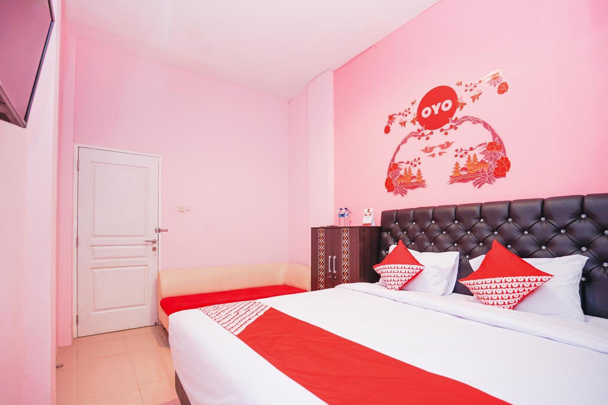 โอโย 223 เปงินาปัน นาบิลา ชาเรียะห์ Hotel Brebek ภายนอก รูปภาพ